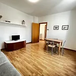 Apartament Genova 9 *