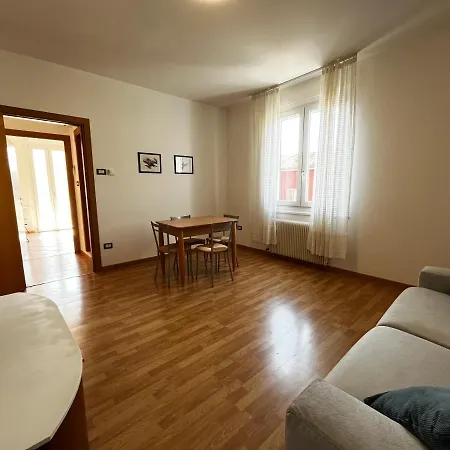 Apartmán Genova 9 *